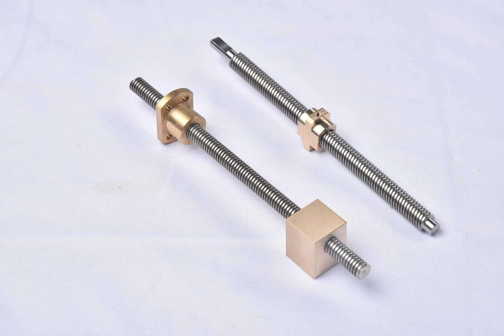 Detailed explanation of the difference between trapezoidal screw and ball screw. It is enough to read this article.